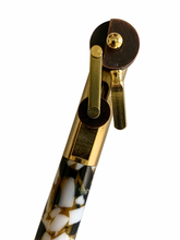 Load image into Gallery viewer, Piston Pen - Marbled