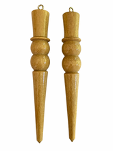 Load image into Gallery viewer, Icicle Snowman - Yellowheart