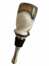 Load image into Gallery viewer, Fusion Wine Stopper - Snow