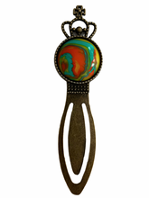 Load image into Gallery viewer, Bookmark (Crown) - Groovy