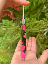 Load image into Gallery viewer, Crochet Handle & Hook Set (Extra Long) - Curly Maple Speciality Pink / Green