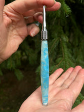Load image into Gallery viewer, Crochet Handle & Hook Set (Extra Long) - Blue Pearly Opal