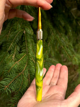 Load image into Gallery viewer, Crochet Handle & Hook Set (Extra Long) - Olive Yellow