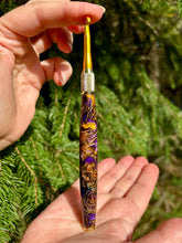 Load image into Gallery viewer, Crochet Handle & Hook Set (Extra Long) - FRIGHT NIGHT Pinecone Speciality