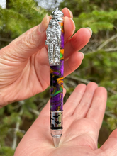 Load image into Gallery viewer, Halloween Pen - Haunted Glow