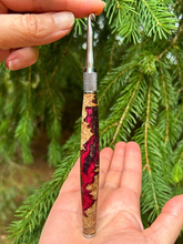 Load image into Gallery viewer, Crochet Handle & Hook Set (Extra Long) - Redwood Speciality - Magenta