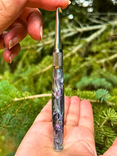 Load image into Gallery viewer, Crochet Handle & Hook Set - Abalone Slender (Short for pencil grippers)