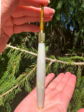 Load image into Gallery viewer, Crochet Handle & Hook Set (Extra Long) - Mother of Pearl