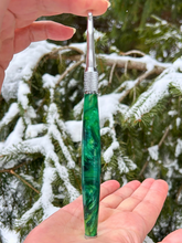 Load image into Gallery viewer, Crochet Handle & Hook Set - Green with Envy