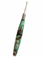 Load image into Gallery viewer, Crochet Handle & Hook Set (Extra Long) - Crimson Mint