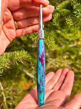 Load image into Gallery viewer, Crochet Handle & Hook Set (Extra Long) - Frozen Raspberry