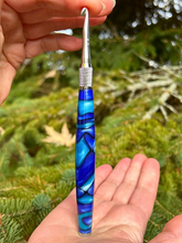 Load image into Gallery viewer, Crochet Handle & Hook Set (Extra Long) - Aqua Wave