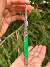 Load image into Gallery viewer, Crochet Handle & Hook Set (Extra Long) - Kelly Divine