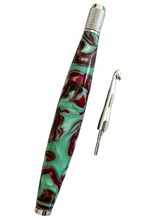 Load image into Gallery viewer, Crochet Handle & Hook Set (Extra Long) - Crimson Mint