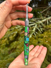 Load image into Gallery viewer, Crochet Handle & Hook Set (Extra Long) - Galapagos Green (2) Mosaic Explosion