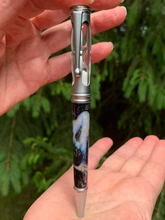 Load image into Gallery viewer, Hourglass Pen - Tiffany Glass