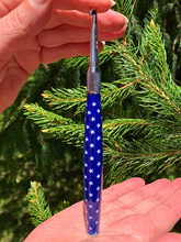 Load image into Gallery viewer, Crochet Handle & Hook Set (Extra Long) - Starry Nights