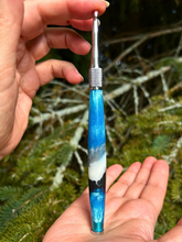 Load image into Gallery viewer, Crochet Handle & Hook Set (Extra Long) - Icy Agate