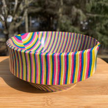 Load image into Gallery viewer, Spring Flowers Segmented Bowl