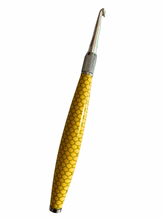 Load image into Gallery viewer, Crochet Handle &amp; Hook Set (Extra Long) - Bee Happy Honeycomb
