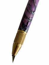 Load image into Gallery viewer, Hobby Utility Knife - Purple Passion
