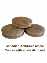 Load image into Gallery viewer, Darning Disc - Ambrosia Maple
