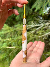Load image into Gallery viewer, Crochet Handle &amp; Hook Set (Extra Long) - Iridescent Pearl
