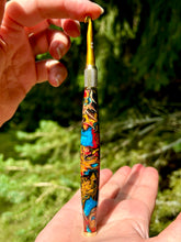 Load image into Gallery viewer, Crochet Handle &amp; Hook Set (Extra Long) - Aloha PINECONE Speciality
