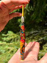 Load image into Gallery viewer, Crochet Handle &amp; Hook Set (Extra Long) - Aloha PINECONE Speciality
