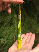 Load image into Gallery viewer, Crochet Handle &amp; Hook Set (Extra Long) - Olive Yellow
