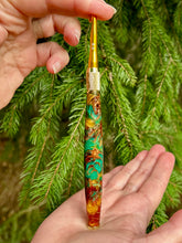 Load image into Gallery viewer, Crochet Handle &amp; Hook Set (Extra Long) - GOLDEN DAYS Speciality Pinecone Speciality
