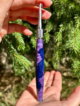 Load image into Gallery viewer, Crochet Handle &amp; Hook Set (Extra Long) - BLUEBERRY GRAPE Curly Maple Speciality

