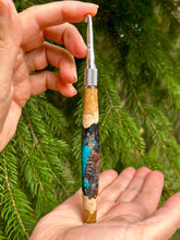 Load image into Gallery viewer, Crochet Handle &amp; Hook Set (Extra Long) - ARIZONA SUNSCAPE Mallee Burl Speciality
