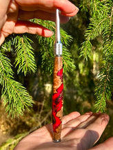 Load image into Gallery viewer, Crochet Handle &amp; Hook Set (Extra Long) - RED / BROWN Maple Burl Speciality
