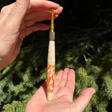 Load image into Gallery viewer, Crochet Handle &amp; Hook Set (Extra Long) - Tangerine Dream
