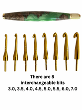 Load image into Gallery viewer, Crochet Handle &amp; Hook Set (Extra Long) - Pistachio
