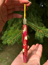Load image into Gallery viewer, Crochet Handle &amp; Hook Set (Extra Long) - Flower &amp; Feather Speciality Piece “Love
