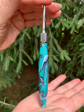 Load image into Gallery viewer, Crochet Handle &amp; Hook Set (Extra Long) - New Turquoise Moon
