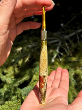 Load image into Gallery viewer, Crochet Handle &amp; Hook Set (Extra Long) - Flower and Feather Speciality Piece “Fall Harvest”

