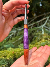 Load image into Gallery viewer, Crochet Handle &amp; Hook Set (Extra Long) - Purple Aster
