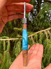 Load image into Gallery viewer, Crochet Handle &amp; Hook Set (Extra Long) - Bluebell
