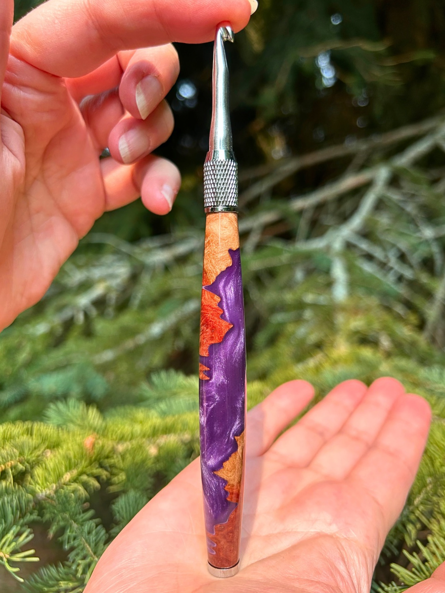 Crochet Handle & Hook Set (Extra Long) - Purple Aster