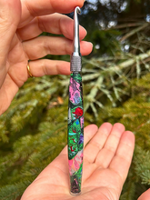 Load image into Gallery viewer, Crochet Handle &amp; Hook Set (Extra Long) - Galapagos Green Mosaic Explosion

