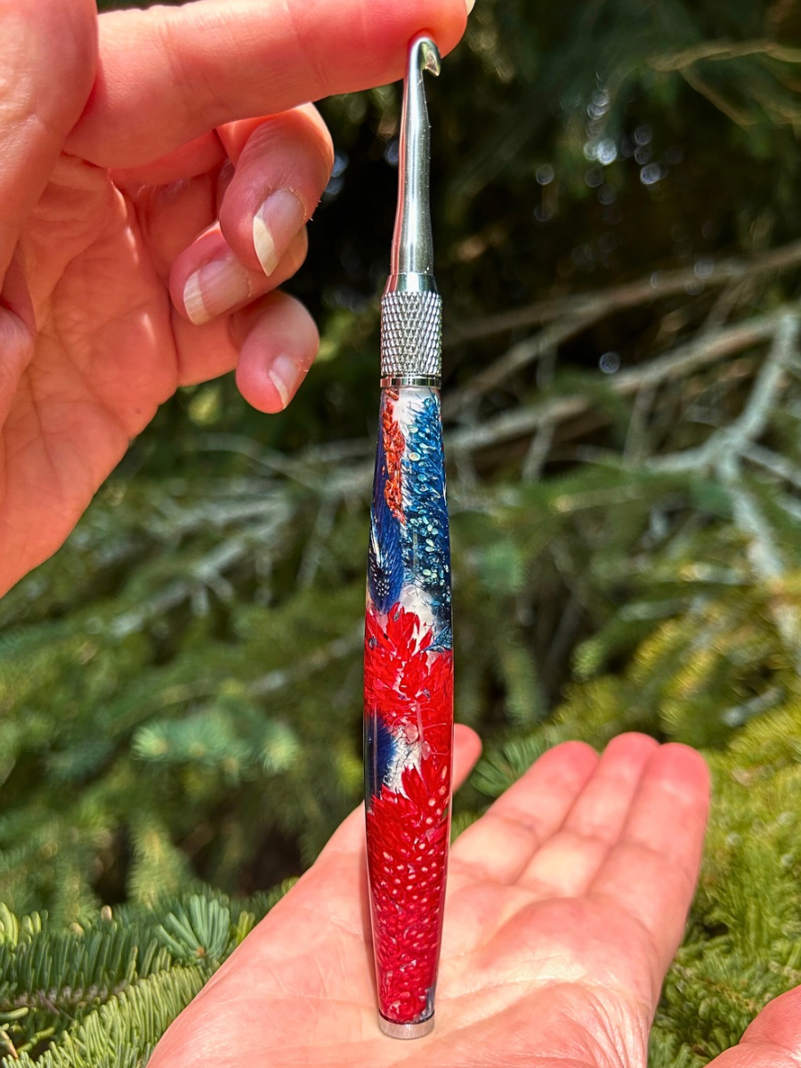 Crochet Handle & Hook Set (Extra Long) - Flower and Feather Speciality Piece “Americana”
