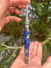 Load image into Gallery viewer, Crochet Handle &amp; Hook Set (Extra Long) - Purple Tide
