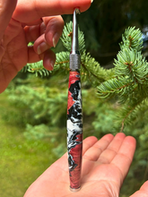 Load image into Gallery viewer, Crochet Handle &amp; Hook Set (Extra Long) - Maple Burl Speciality - Samurai
