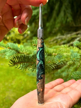 Load image into Gallery viewer, Crochet Handle &amp; Hook Set (Extra Long) - Maple Burl Speciality
