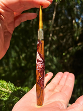 Load image into Gallery viewer, Crochet Handle &amp; Hook Set (Extra Long) - Cocobolo - Brown / White
