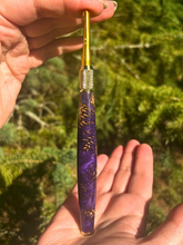 Load image into Gallery viewer, Crochet Handle &amp; Hook Set (Extra Long) - PURPLE Pinecone Speciality
