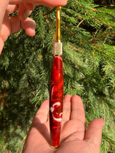 Load image into Gallery viewer, Crochet Handle &amp; Hook Set (Extra Long) - Cherry Cordial (Christmas)
